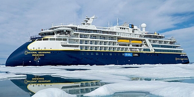 National Geographic Resolution - Lindblad Expeditions